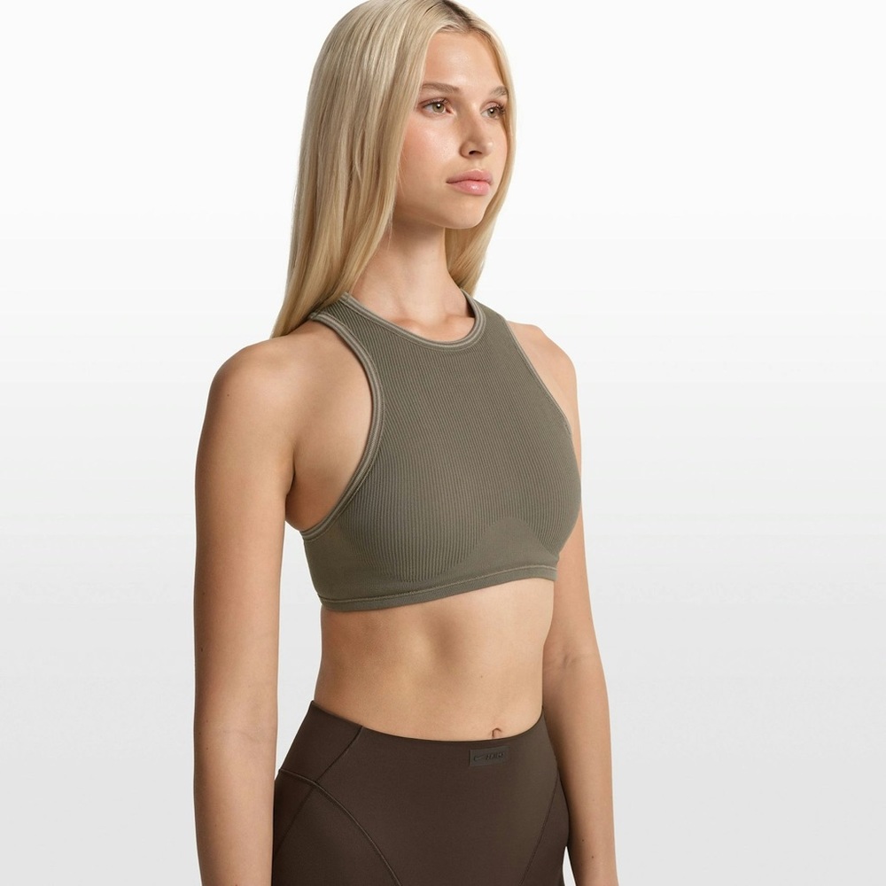 NikeSKIMS Ribbed Seamless RACER FRONT BRA - Picture 3 of 8